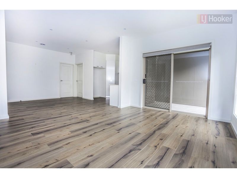 12 Grace Street, Craigieburn VIC 3064