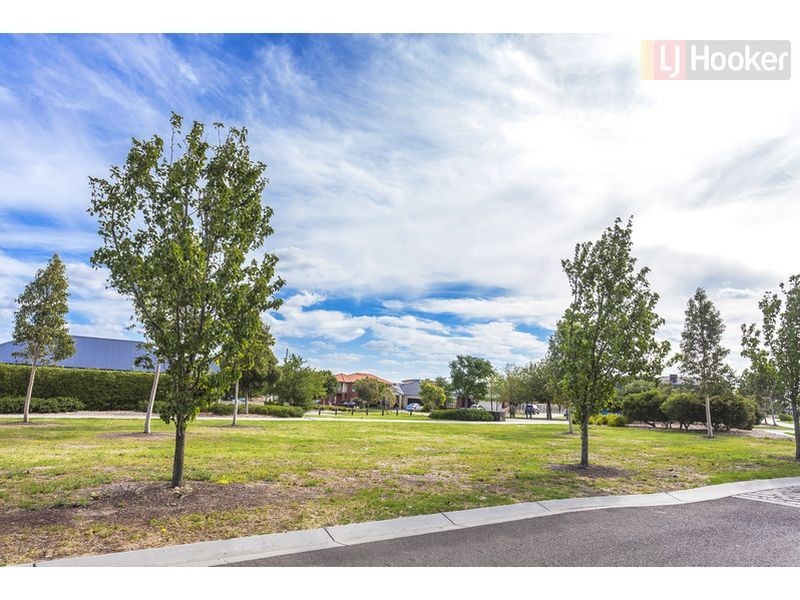 3 Yorkshire Terrace, Craigieburn VIC 3064