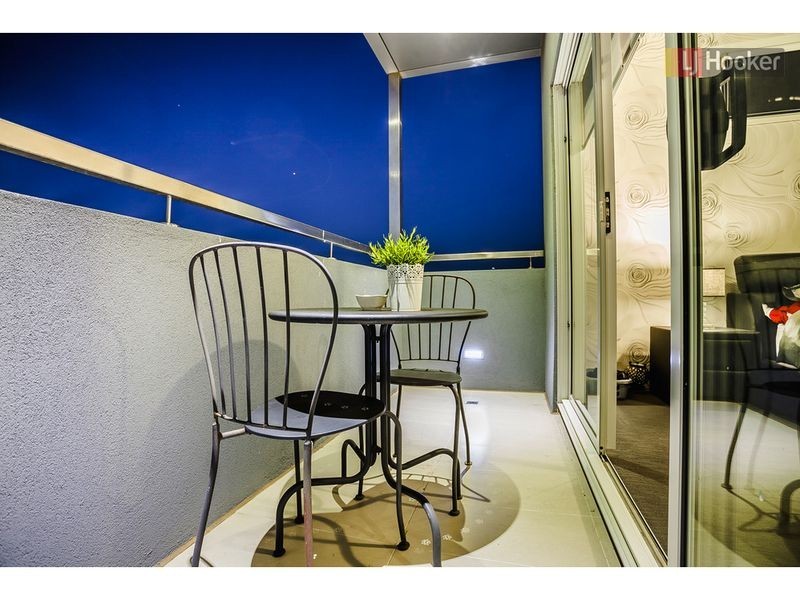 43 Biltmore Crescent, Roxburgh Park VIC 3064