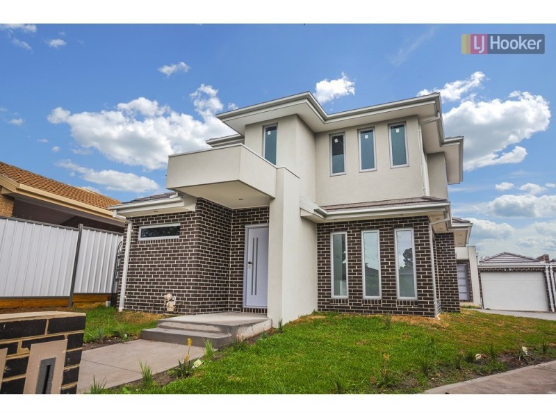 1-3/5 Falmer Place, Craigieburn VIC 3064