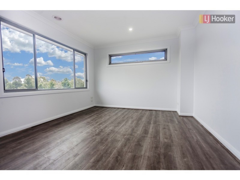 1-3/5 Falmer Place, Craigieburn VIC 3064