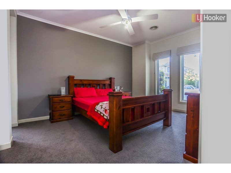 5 Pinehurst Rise, Craigieburn VIC 3064