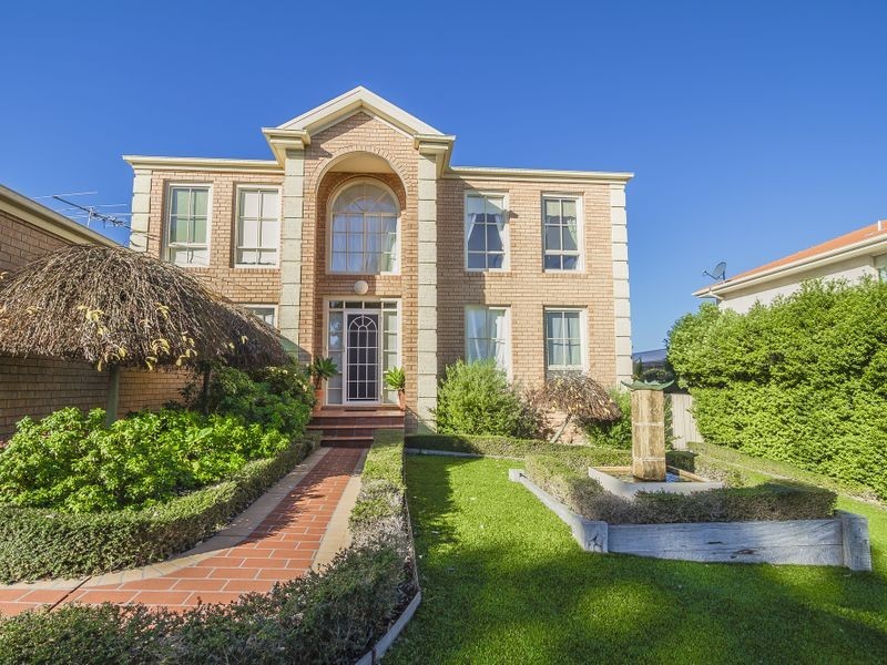 115 McPherson Blvd, Roxburgh Park VIC 3064