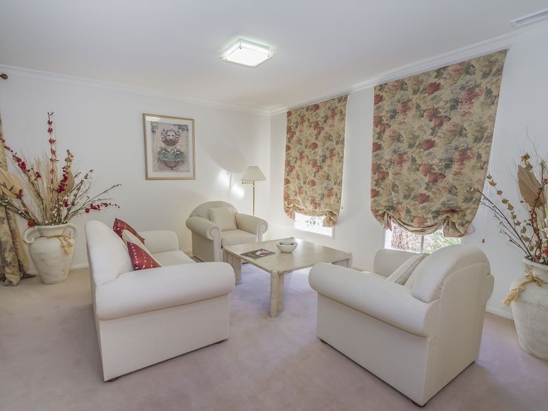 115 McPherson Blvd, Roxburgh Park VIC 3064