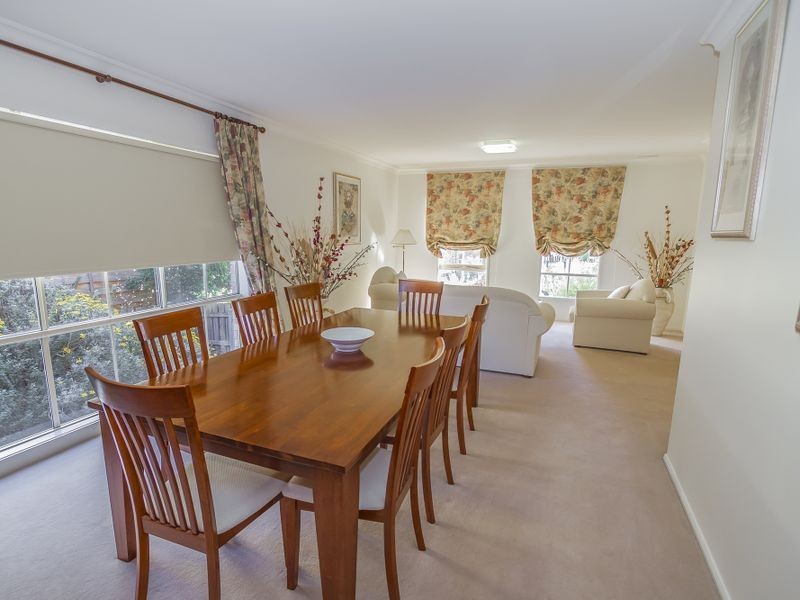 115 McPherson Blvd, Roxburgh Park VIC 3064