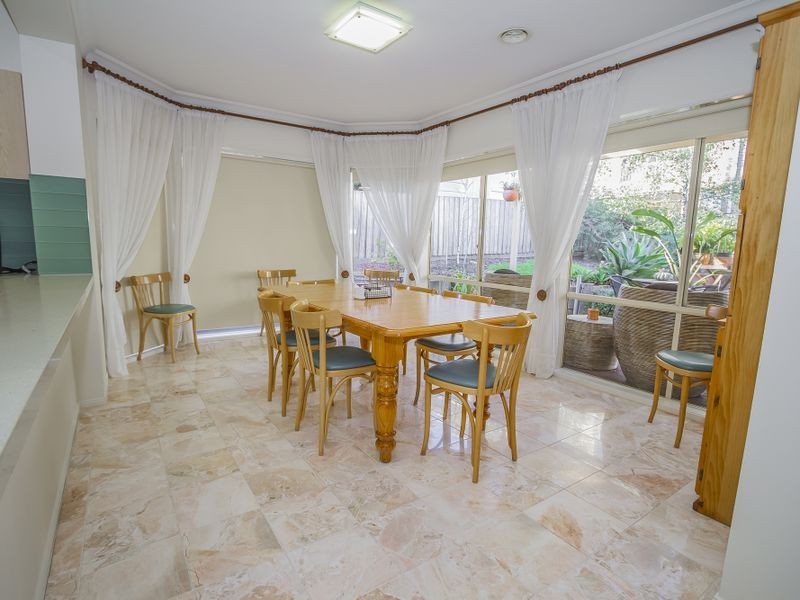 115 McPherson Blvd, Roxburgh Park VIC 3064