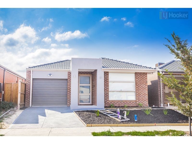 672 Grand Boulevard, Mickleham VIC 3064