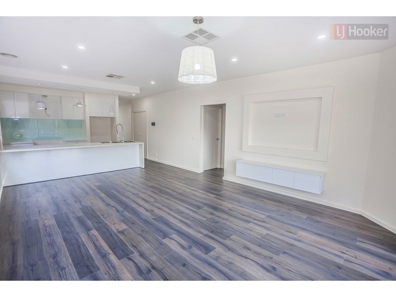 672 Grand Boulevard, Mickleham VIC 3064