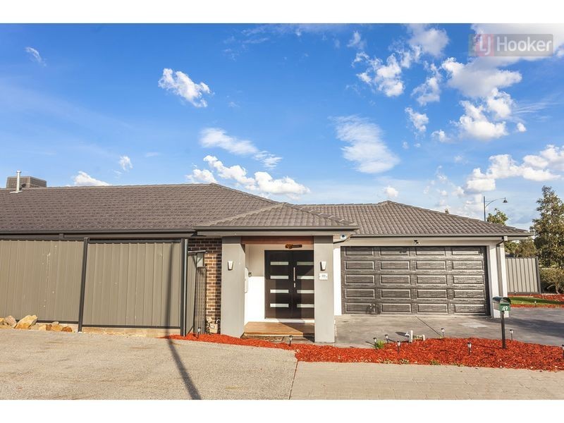 49 Rockwall Drive, Craigieburn VIC 3064