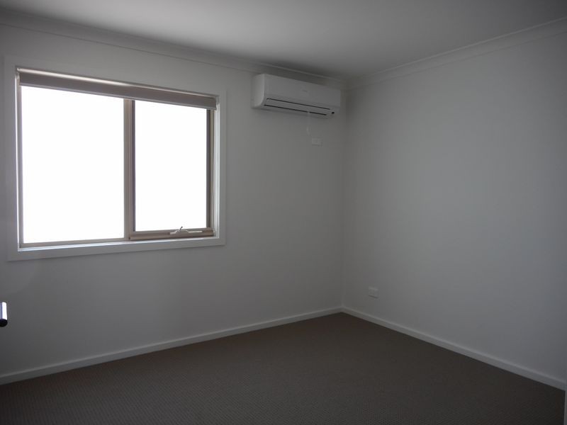 34 Penhall Drive, Craigieburn VIC 3064