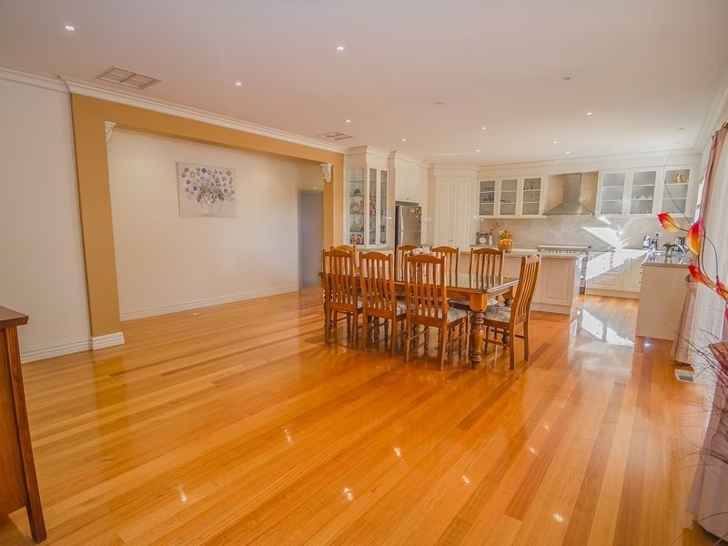 5 Ballymena Street, Greenvale VIC 3059