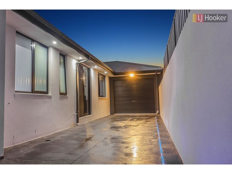 46 Candlebark Drive, Greenvale VIC 3059