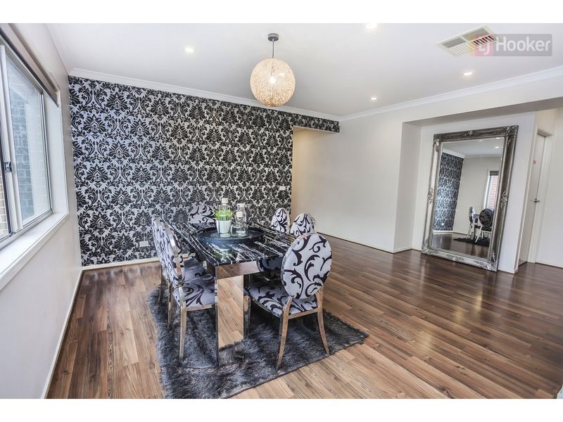 50 Biltmore Crescent, Roxburgh Park VIC 3064