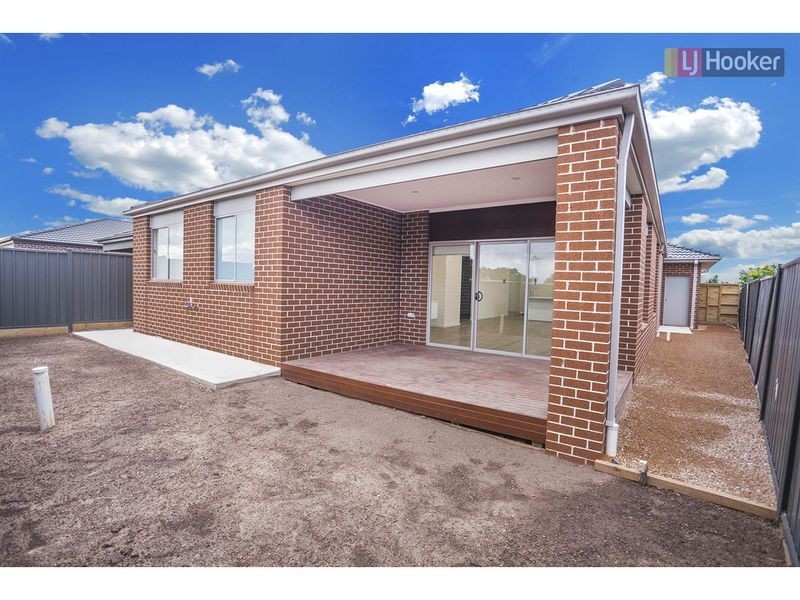 3 Lush Drive, Craigieburn VIC 3064