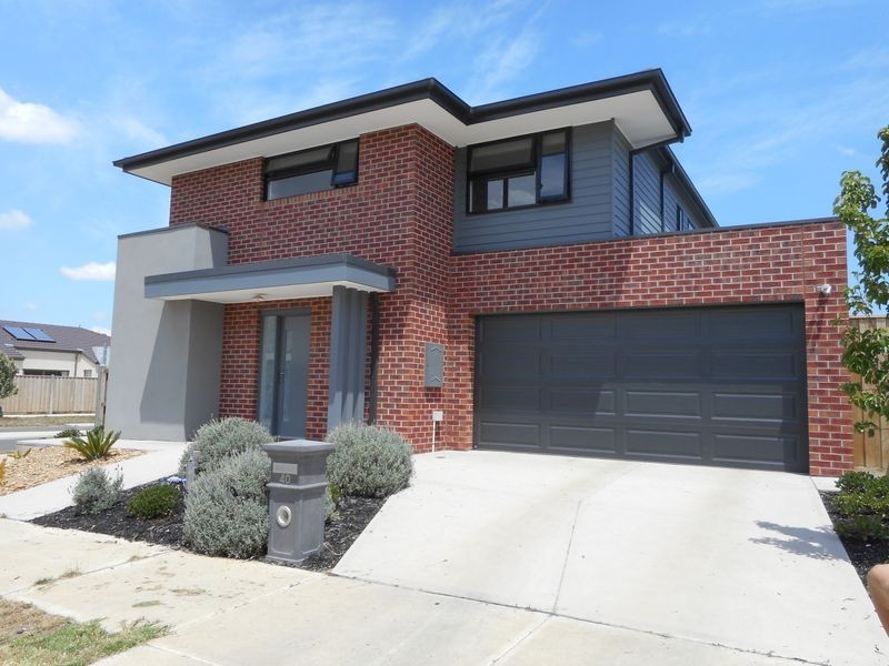40 Trillium Blvd, Mickleham VIC 3064