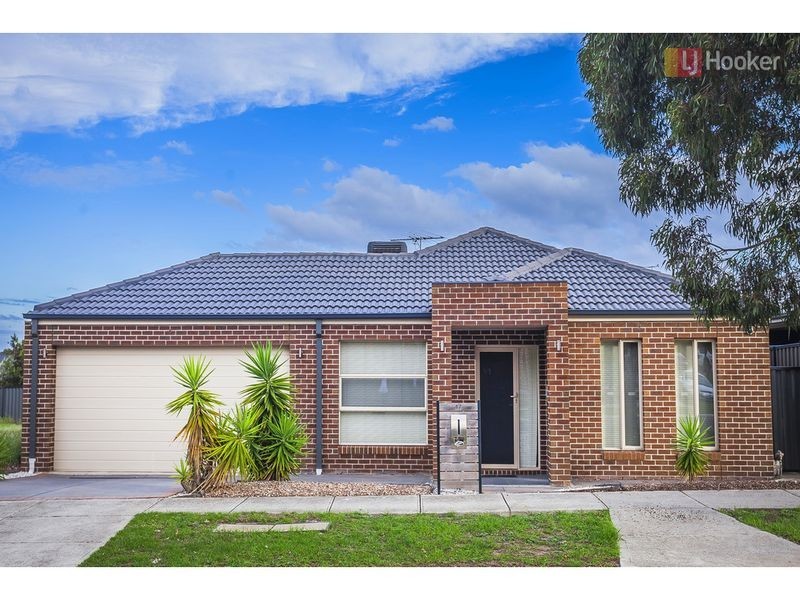 17 Serendip Crescent, Greenvale VIC 3059