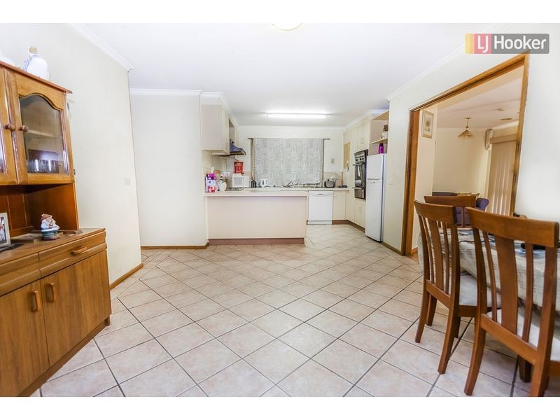 97 Hothlyn Drive, Craigieburn VIC 3064
