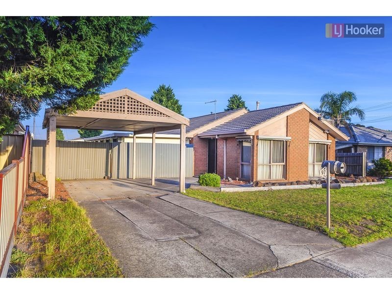 97 Hothlyn Drive, Craigieburn VIC 3064