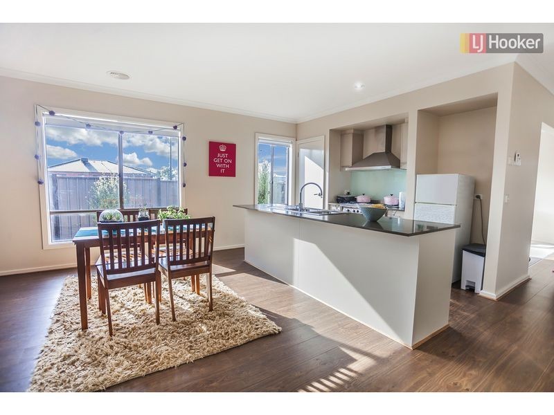 129 Newbury Blvd, Craigieburn VIC 3064