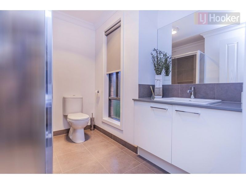 11 Fairhaven Avenue, Beveridge VIC 3753