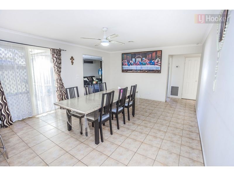 8 Bertrand Court, Craigieburn VIC 3064