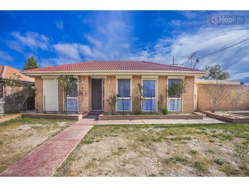 43 Rokeby Crescent, Craigieburn VIC 3064