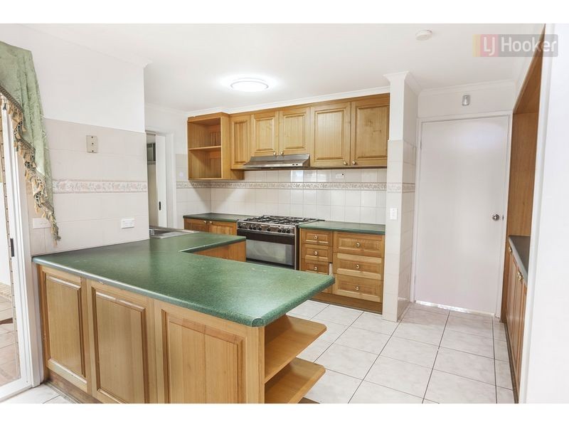 43 Rokeby Crescent, Craigieburn VIC 3064