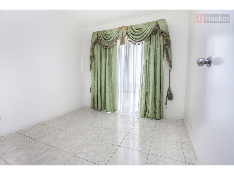 43 Rokeby Crescent, Craigieburn VIC 3064