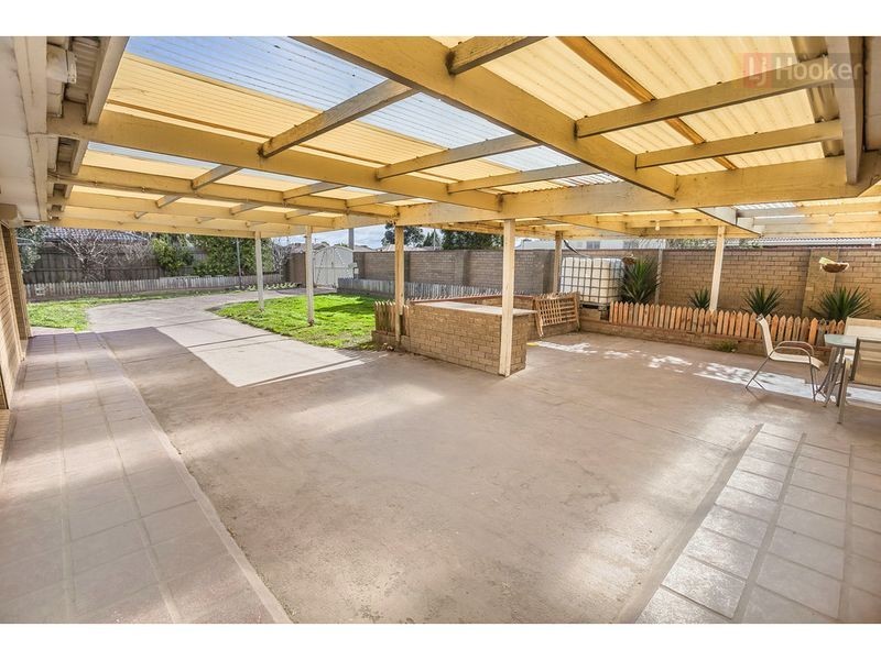 43 Rokeby Crescent, Craigieburn VIC 3064
