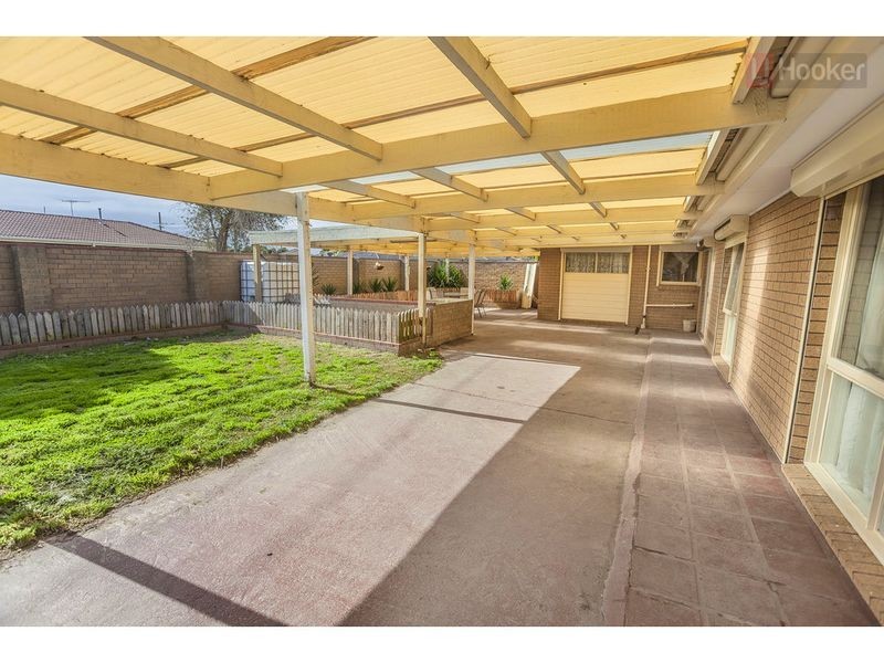 43 Rokeby Crescent, Craigieburn VIC 3064