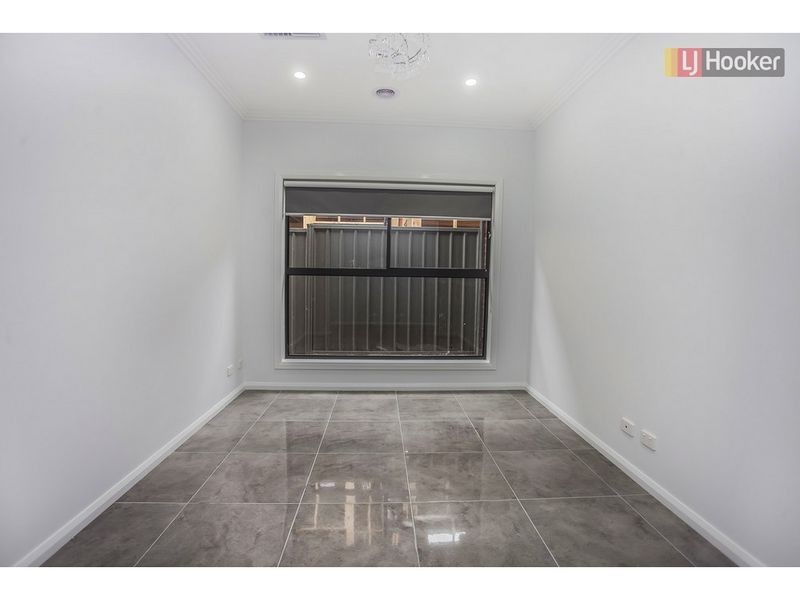 23 Fortitude Drive, Craigieburn VIC 3064