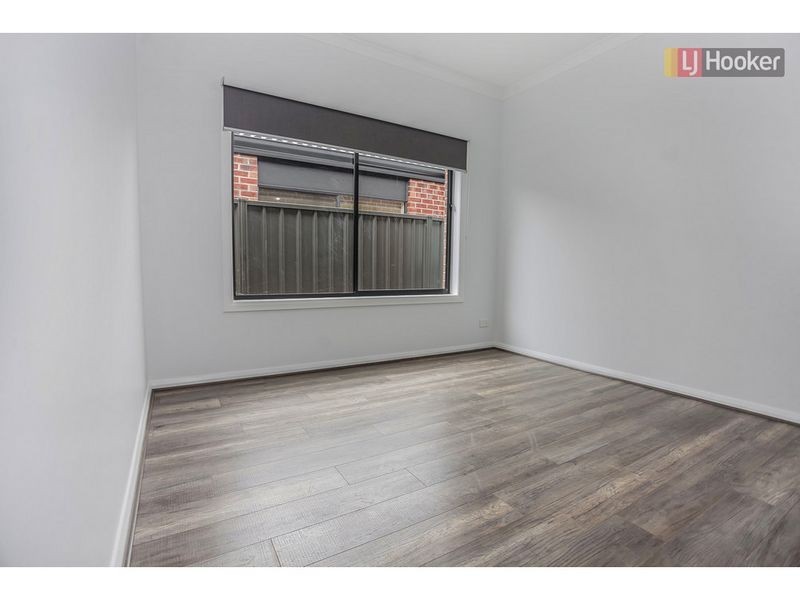 23 Fortitude Drive, Craigieburn VIC 3064