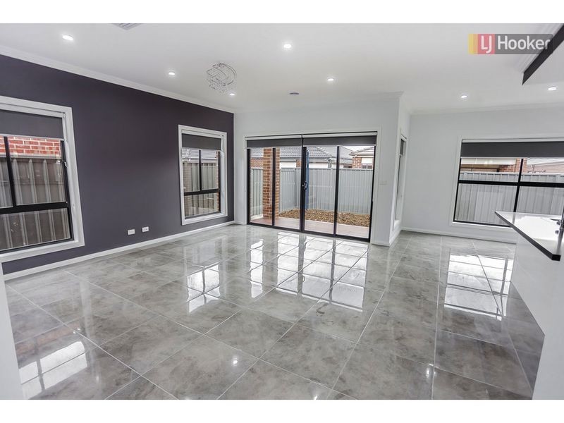 23 Fortitude Drive, Craigieburn VIC 3064