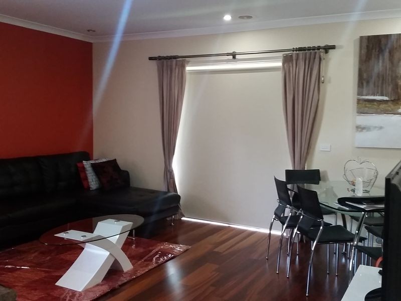 8 Ebony Circuit, Craigieburn VIC 3064