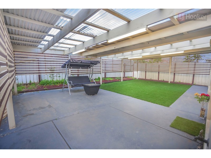 14 Hayfield Road, Roxburgh Park VIC 3064