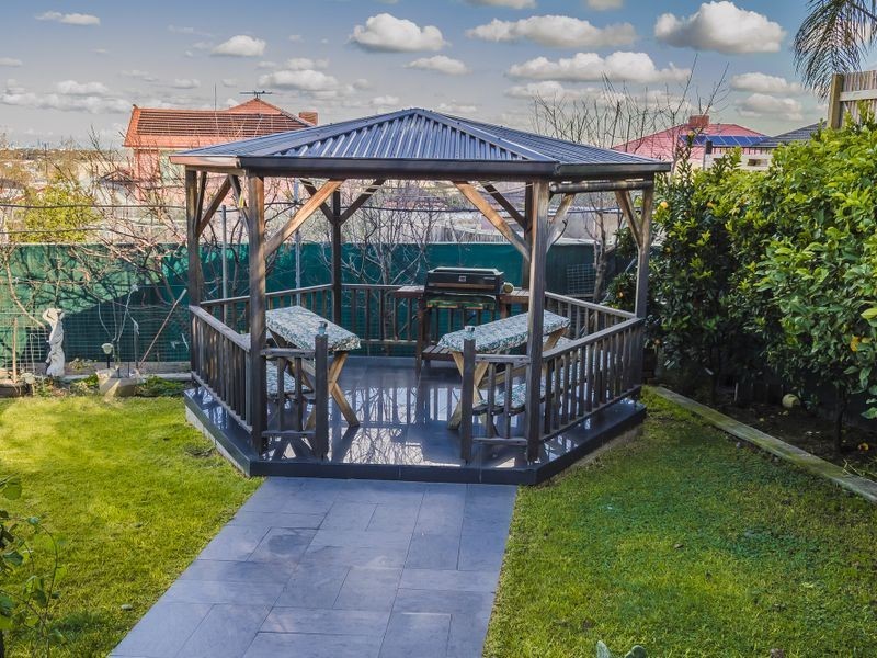 27 Cresmont Terrace, Craigieburn VIC 3064