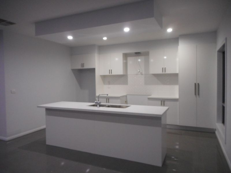 35 Natural Drive, Craigieburn VIC 3064