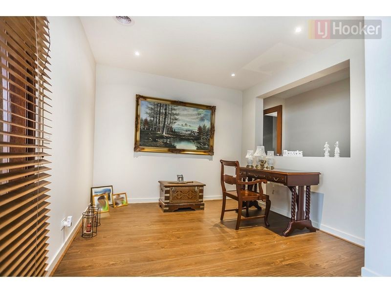 8 Doughty Road, Craigieburn VIC 3064