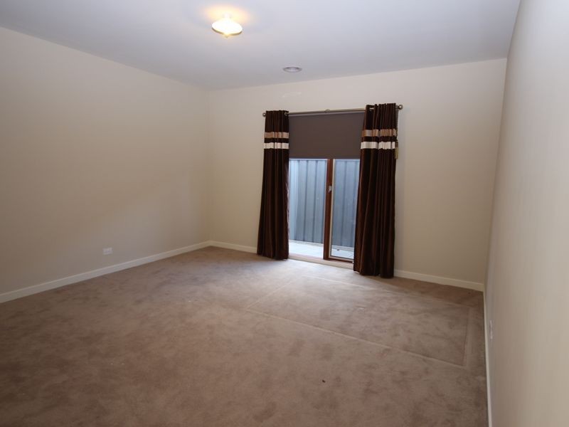 19 Serenity Way, Craigieburn VIC 3064