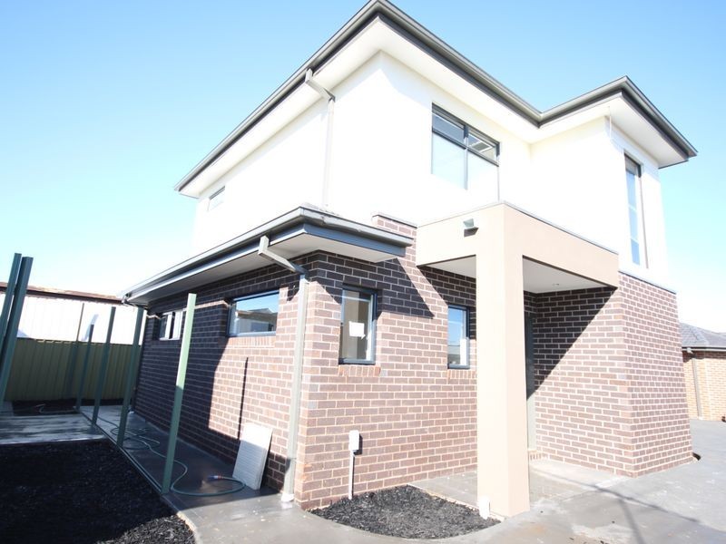 2/95 Power St, St Albans VIC 3021
