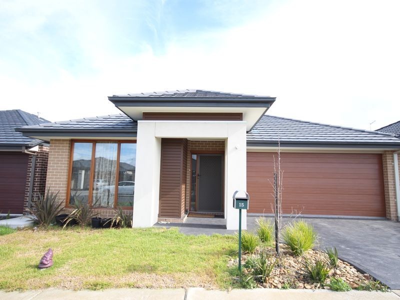 15 Tamarin St, Craigieburn VIC 3064