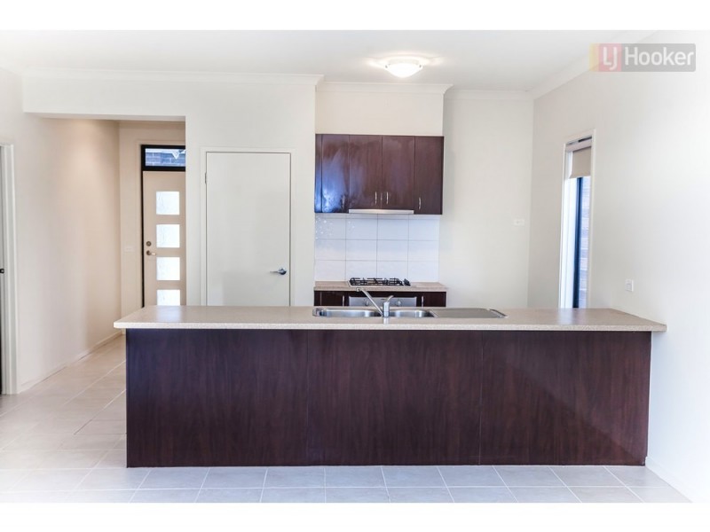 23 Perisher Drive, Craigieburn VIC 3064
