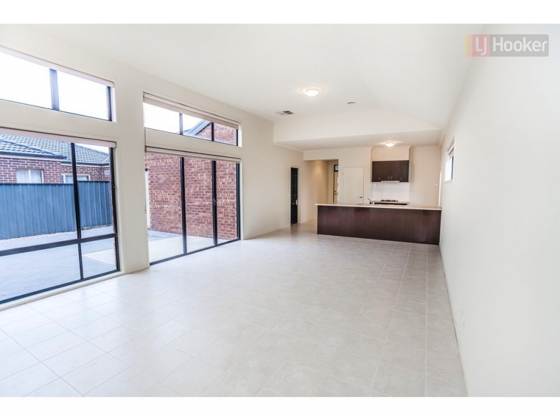 23 Perisher Drive, Craigieburn VIC 3064