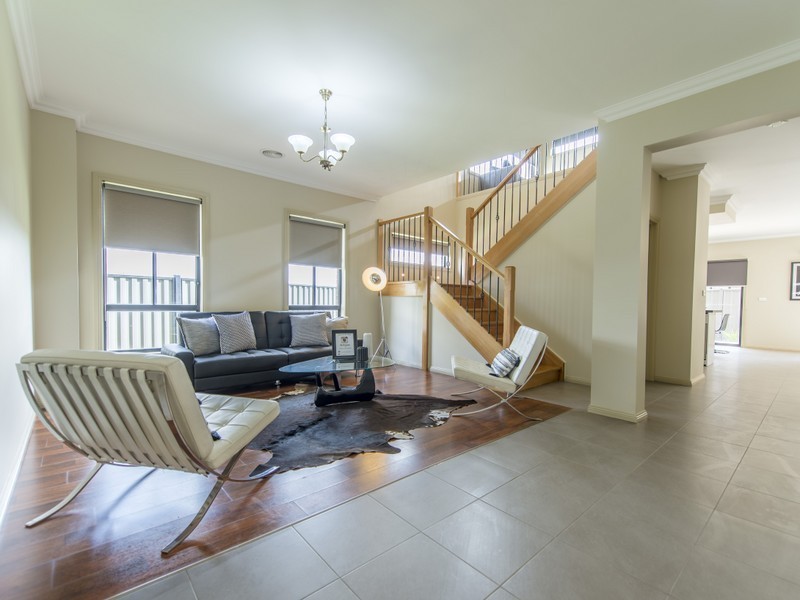 34 Wyperfeld Avenue, Craigieburn VIC 3064