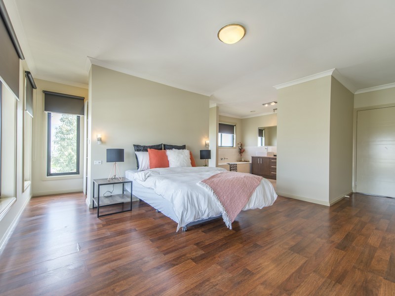 34 Wyperfeld Avenue, Craigieburn VIC 3064