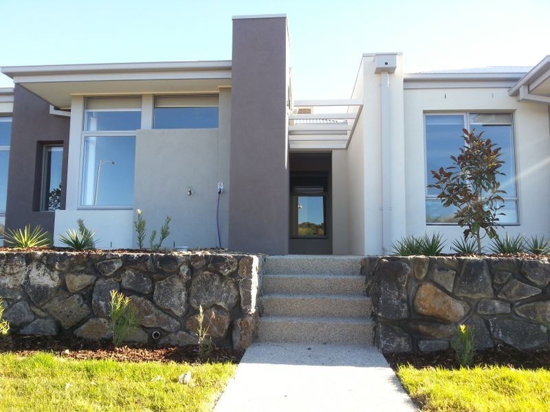 33 Kinetic Way, Craigieburn VIC 3064