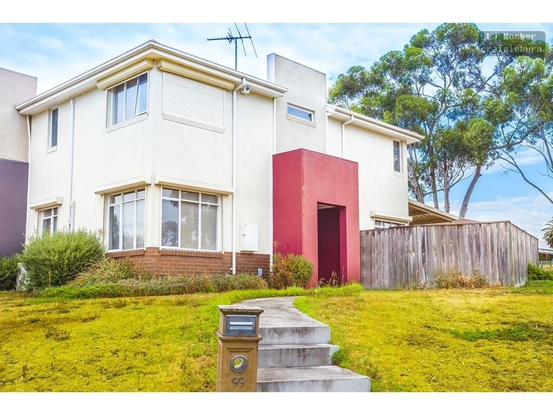 99 Ravenhill Blvd, Roxburgh Park VIC 3064