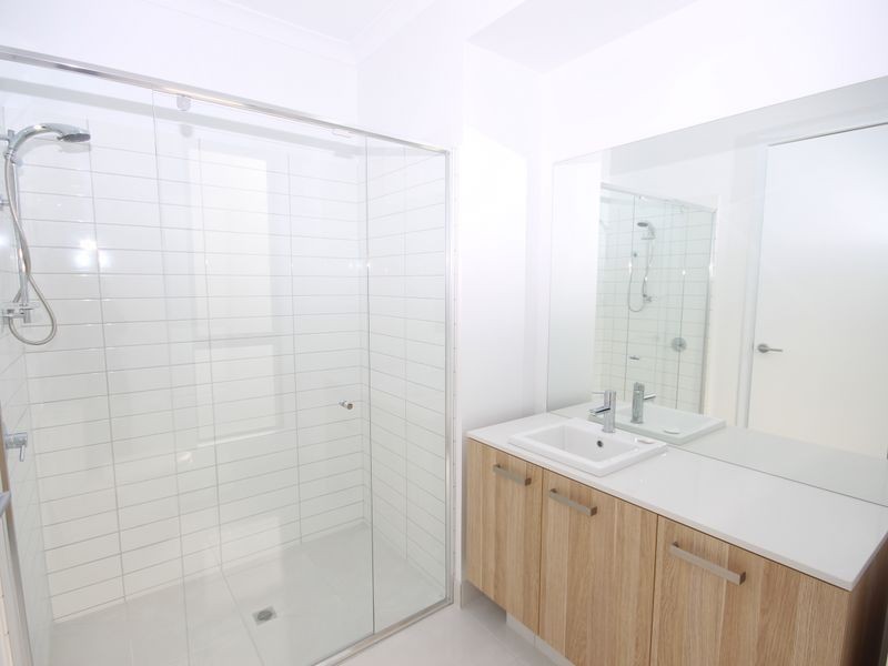 20 Yarramie Circuit, Craigieburn VIC 3064