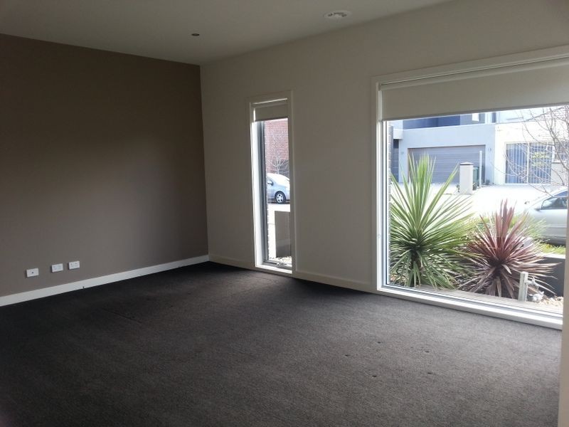 1 Grattan Cove, Craigieburn VIC 3064