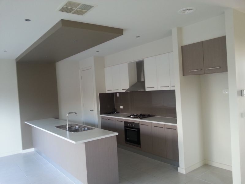 1 Grattan Cove, Craigieburn VIC 3064